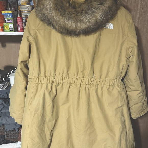 The North Face Women's Tan Jacket with Faux Fur Collar - Picture 1 of 3